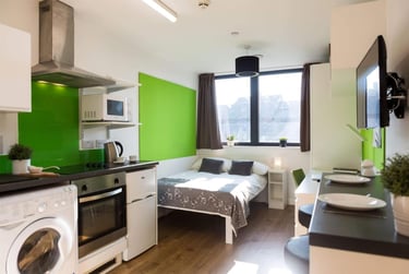1 bed studio, 29-31 Broad Street, City Centre, Bristol, BS12HF - Image 3